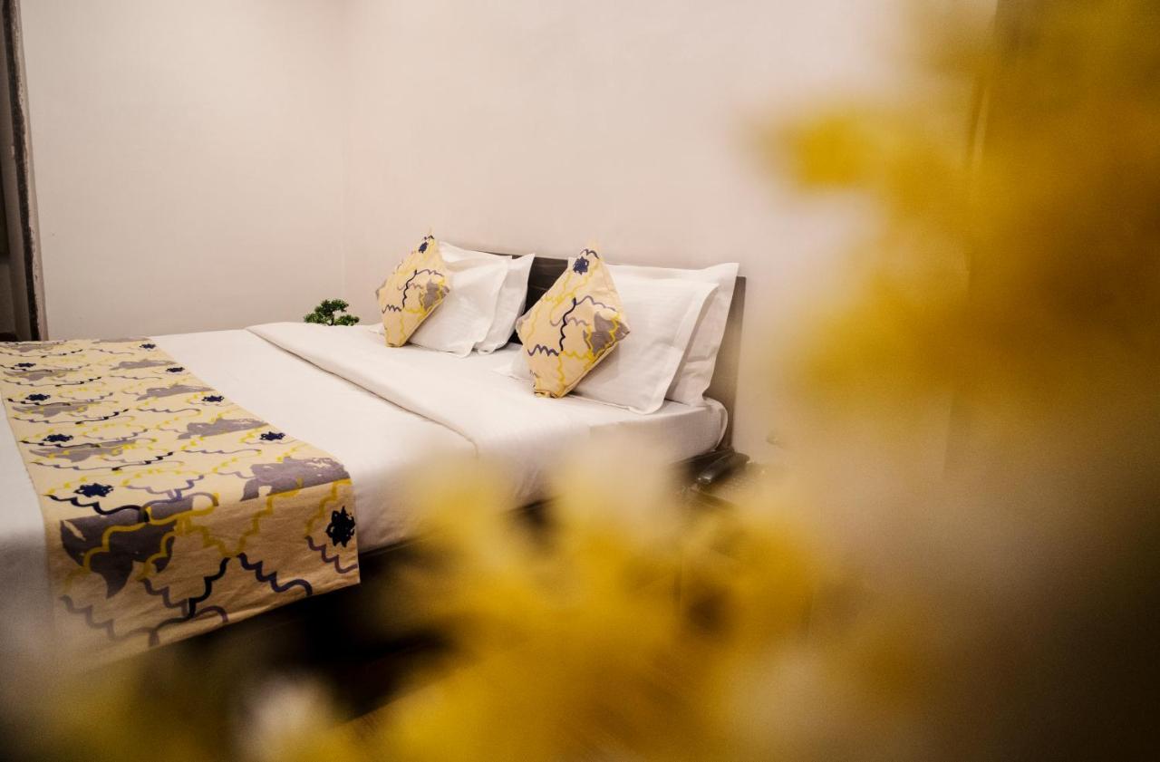 Tripli Hotels Arunoday Palace Udaipur Ngoại thất bức ảnh